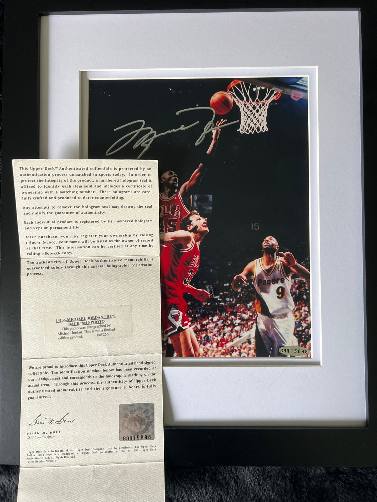 Signed Michael Jordan UDA 8x10 - I'm Back