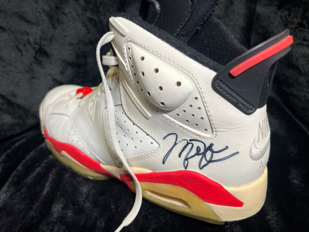 Air Jordan VI Dual Signed - GOAT Authentics LOA for Each Shoe